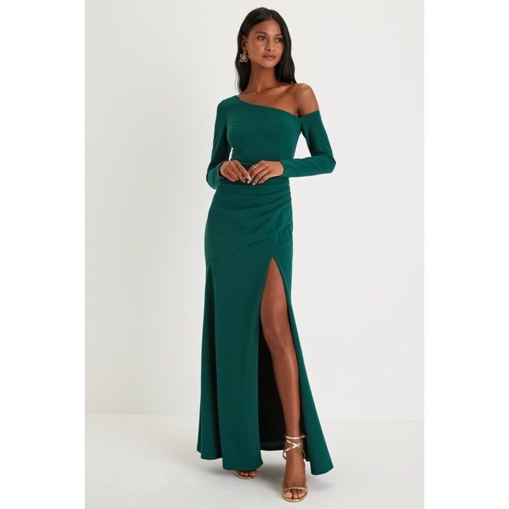Elegant Sensation Emerald Green Asymmetrical Pleated Maxi Dress